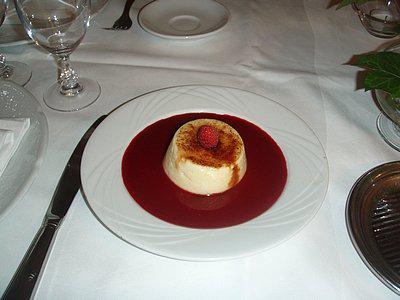 Logis Hotels - Hotel Restaurant Du Midi Ревель Экстерьер фото